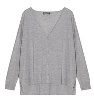 Load the image into the gallery viewer, Esisto Thin Cashmere V-Neck Cardigan
