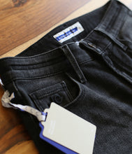 Laden Sie das Bild in den Galerie-Viewer, Jacob Cohen Jeans Kimberly
