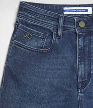 Laden Sie das Bild in den Galerie-Viewer, Jacob Cohen Jeans Olivia
