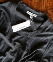 Laden Sie das Bild in den Galerie-Viewer, James Perse Baumwoll Shirt Rundhals Kurzarm

