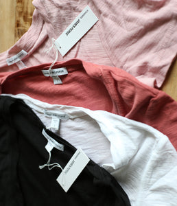 James Perse Baumwoll Shirt V-Ausschnitt Kurzarm