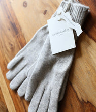 Laden Sie das Bild in den Galerie-Viewer, Les tricots de Léa Kaschmir Handschuhe Gadonis
