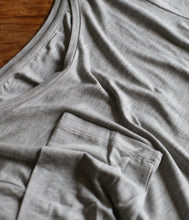 Laden Sie das Bild in den Galerie-Viewer, Majestic Filatures Viskose-Mix Shirt U-Boot Ausschnitt 3/4 Arm
