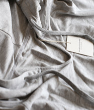Laden Sie das Bild in den Galerie-Viewer, Majestic Sweatshirt Viskose-Mix
