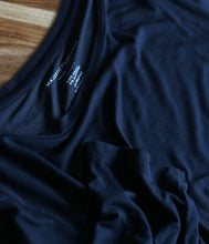 Laden Sie das Bild in den Galerie-Viewer, Majestic Filatures Viskose-Mix Shirt U-Boot Ausschnitt 3/4 Arm
