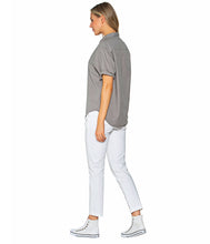 Laden Sie das Bild in den Galerie-Viewer, True Religion Hose Chino
