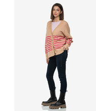 Load the image into the gallery viewer, True Religion Jeans Liv Boyfriend
